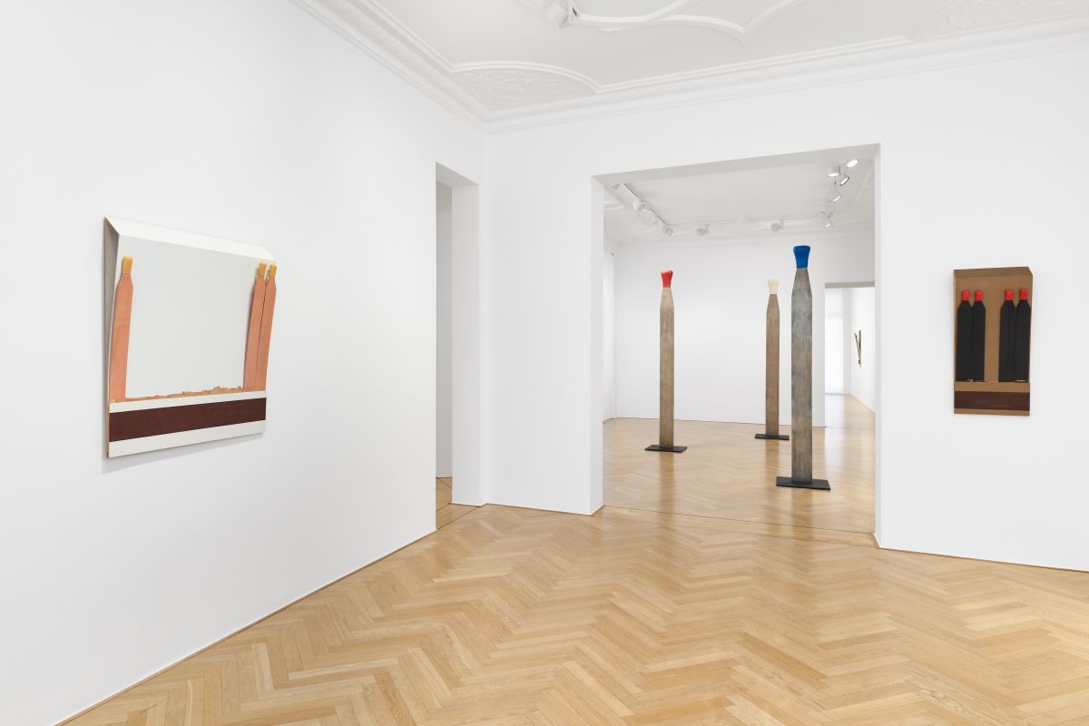RAYMOND HAINS - Galerie Max Hetzler